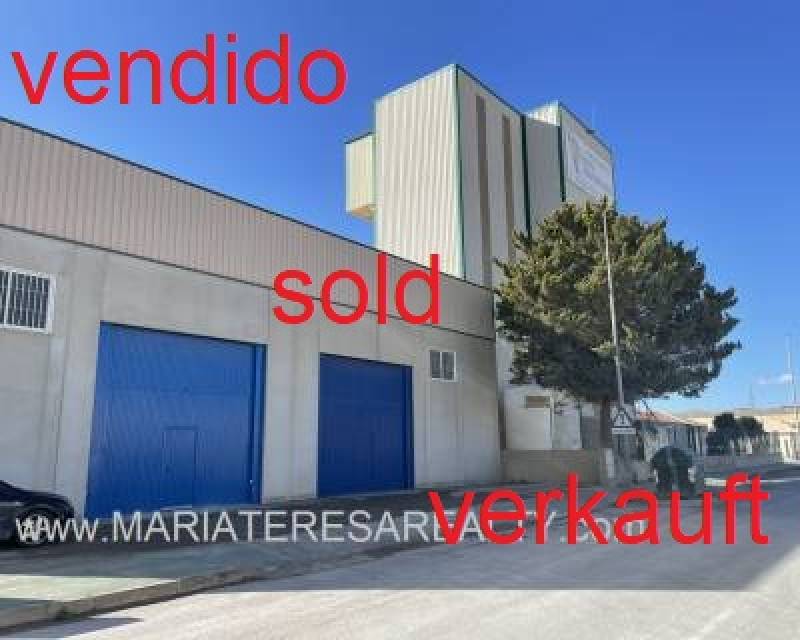 Commercial unit - Sale - Los Alcázares - Los Alcázares
