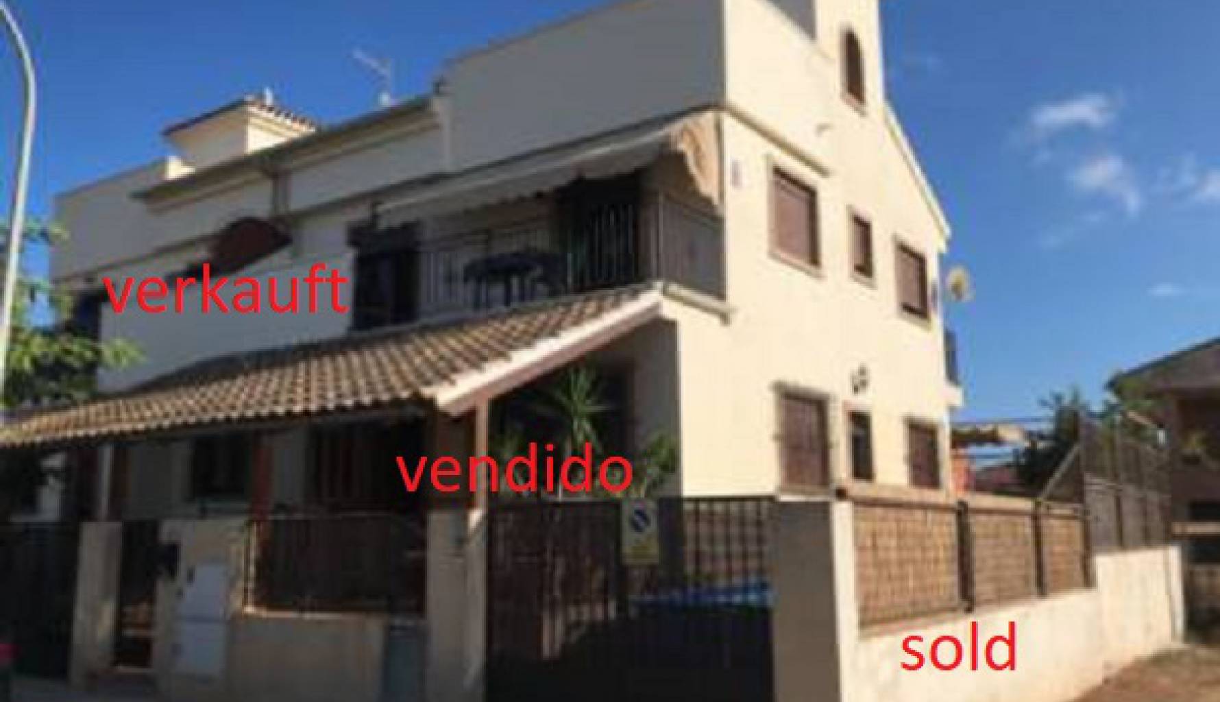 Sale - 3 Story Townhouse - Los Narejos