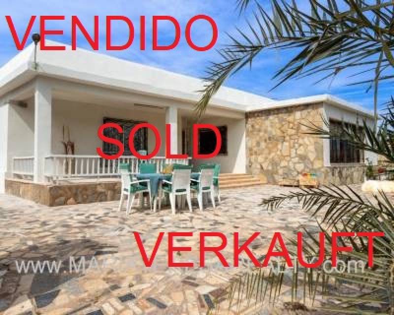 Villa - Sale - Los Urrutias - CENTER